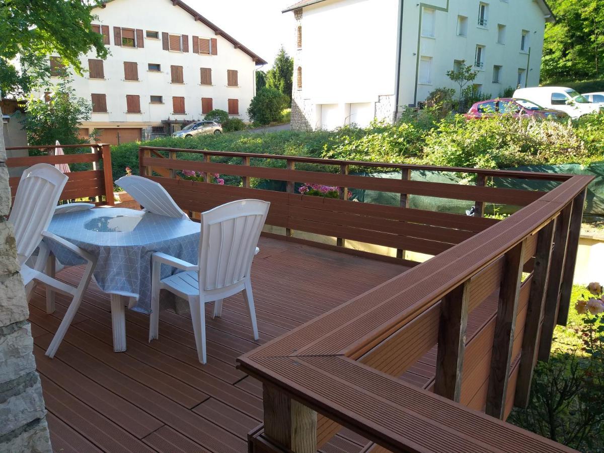 Location A.M.I Lägenhet Bellegarde-sur-Valserine Exteriör bild